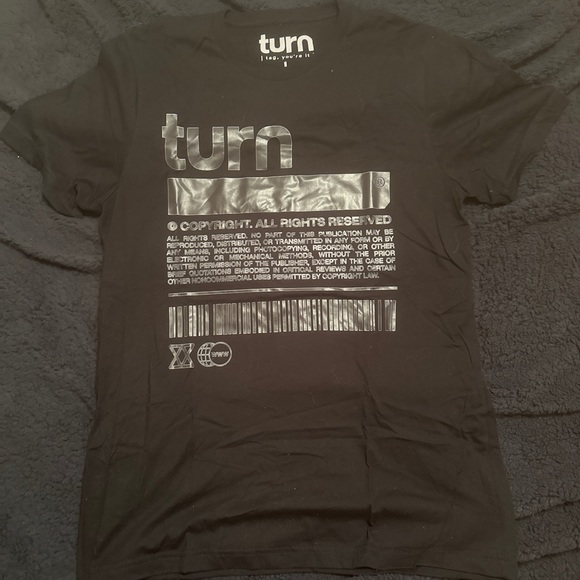 Turn T Shirt Black Size L - Picture 1 of 2